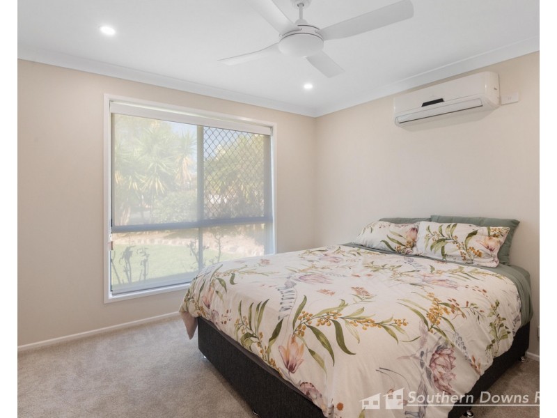 13 Golf Links Avenue, Warwick QLD 4370