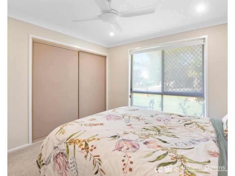 13 Golf Links Avenue, Warwick QLD 4370