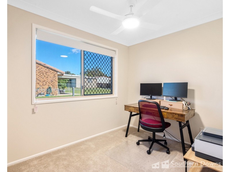 13 Golf Links Avenue, Warwick QLD 4370