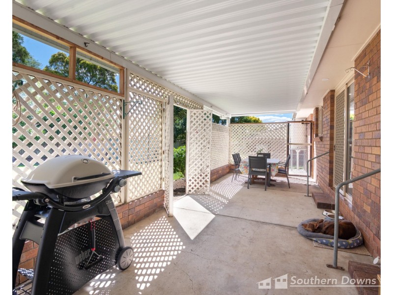 13 Golf Links Avenue, Warwick QLD 4370
