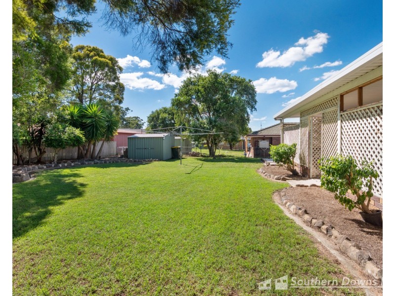 13 Golf Links Avenue, Warwick QLD 4370