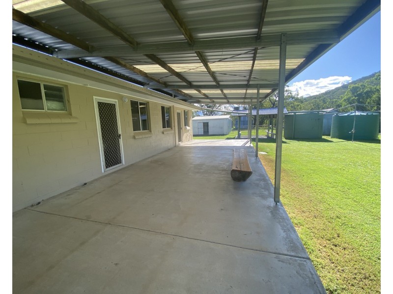 1415 North Branch Road, Maryvale QLD 4370