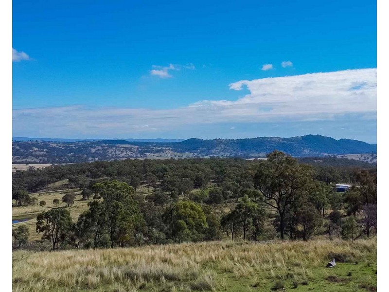 517 Blakes Road, Silverwood QLD 4370