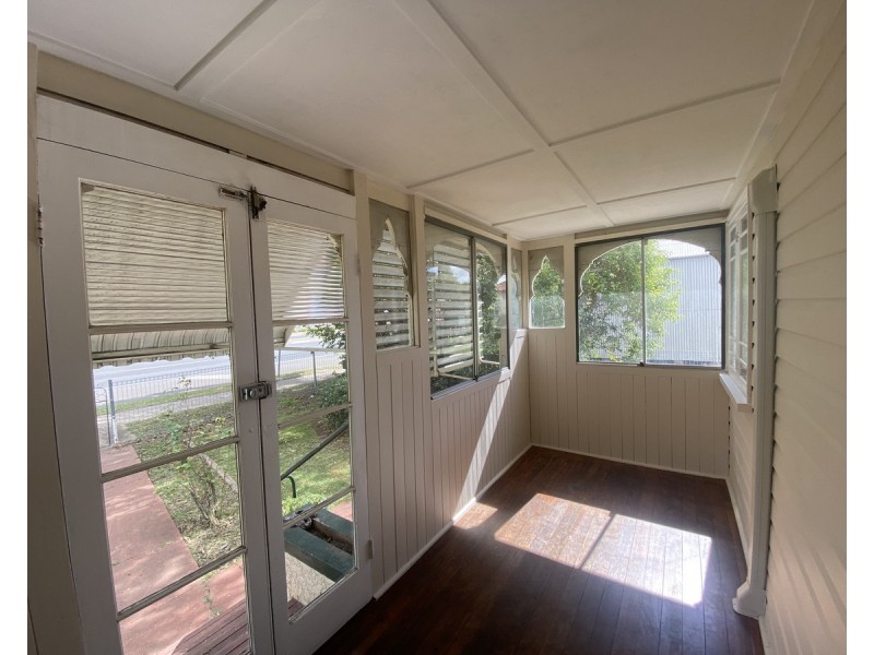 36 Albion Street, Warwick QLD 4370