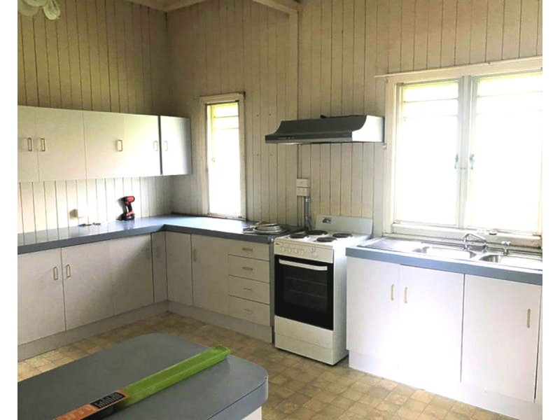 53 Albion Street, Warwick QLD 4370