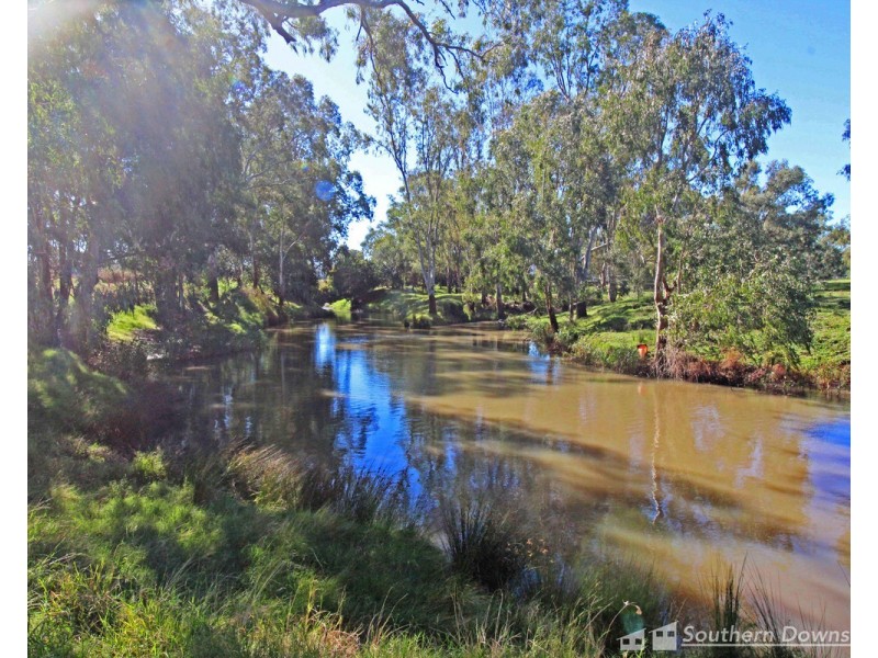 2 Victoria Street, Warwick QLD 4370