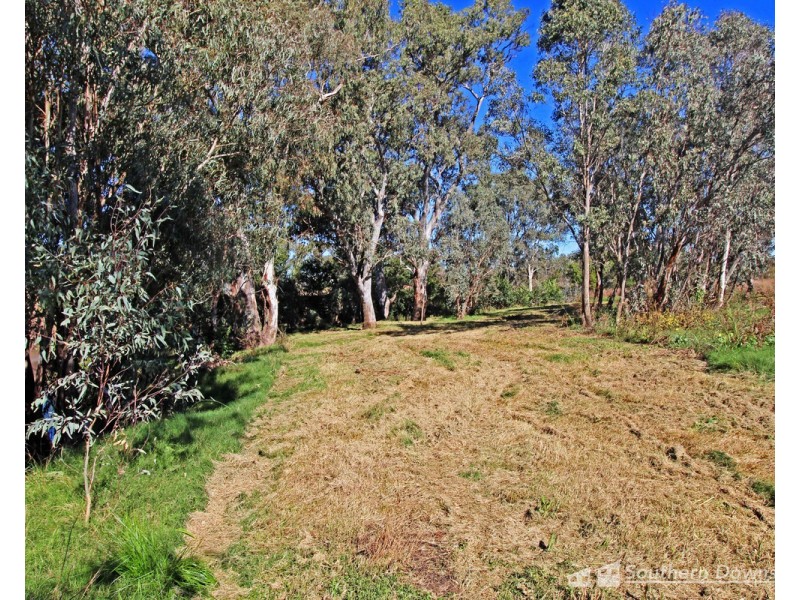 2 Victoria Street, Warwick QLD 4370