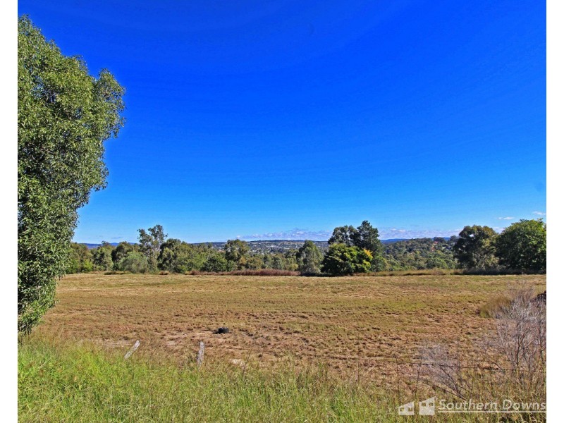 52 Murphy Street, Warwick QLD 4370