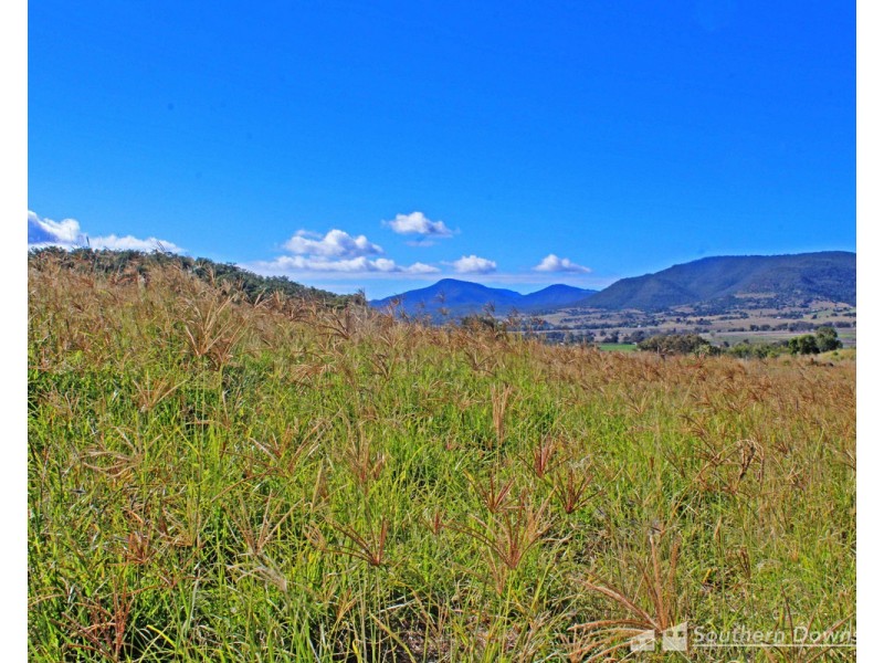 229 Swanfels Road, Yangan QLD 4371