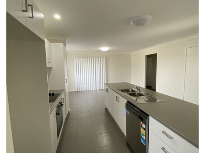 18 Tanna Drive, Warwick QLD 4370