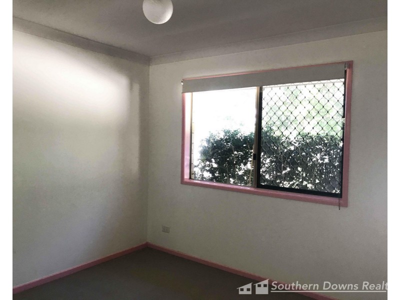 4/206 Wood Street, Warwick QLD 4370