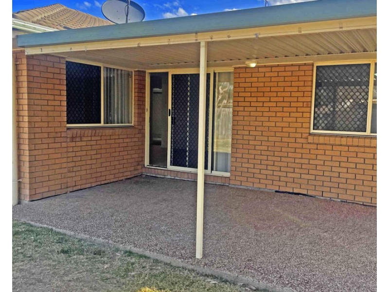 9 Pristine Crt, Warwick QLD 4370
