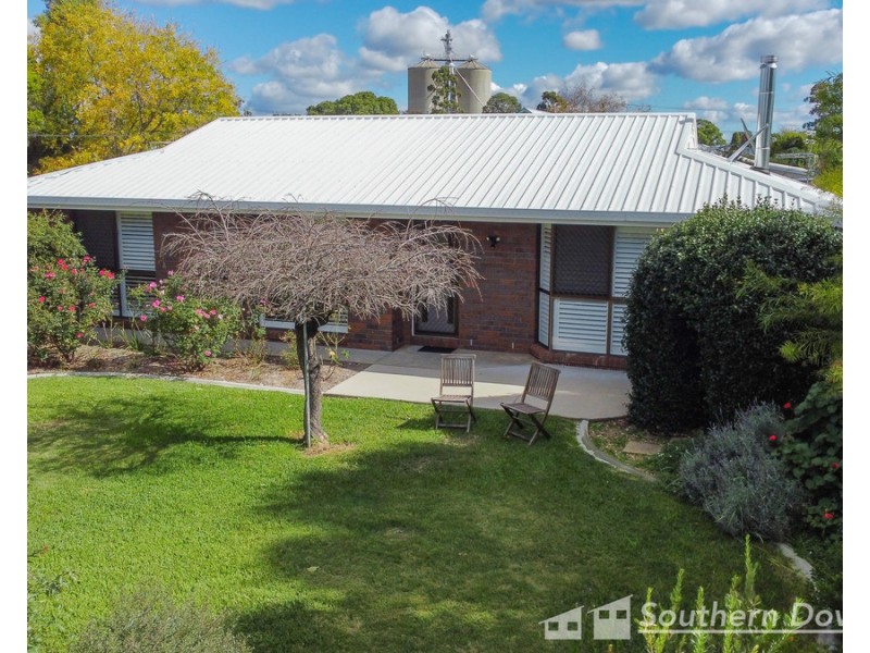 20 Raff Street, Allora QLD 4362