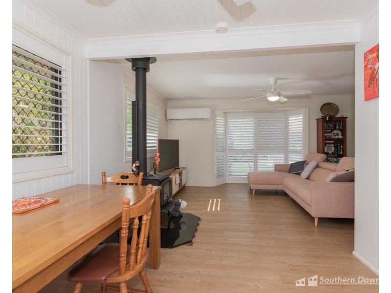 20 Raff Street, Allora QLD 4362