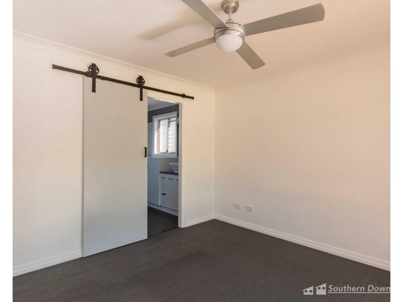 9 Vanneck Street, Yangan QLD 4371