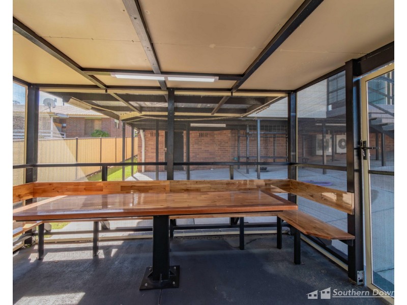 9 Vanneck Street, Yangan QLD 4371