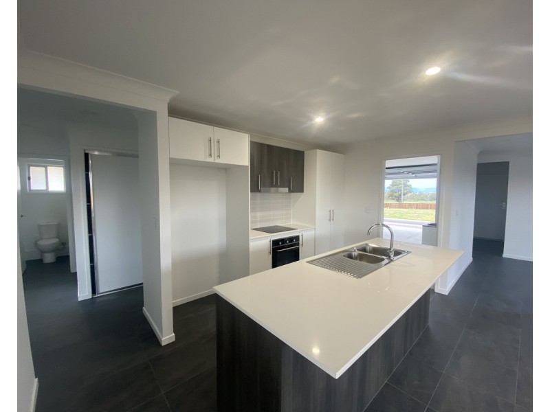 3 Meridian Drive, Warwick QLD 4370