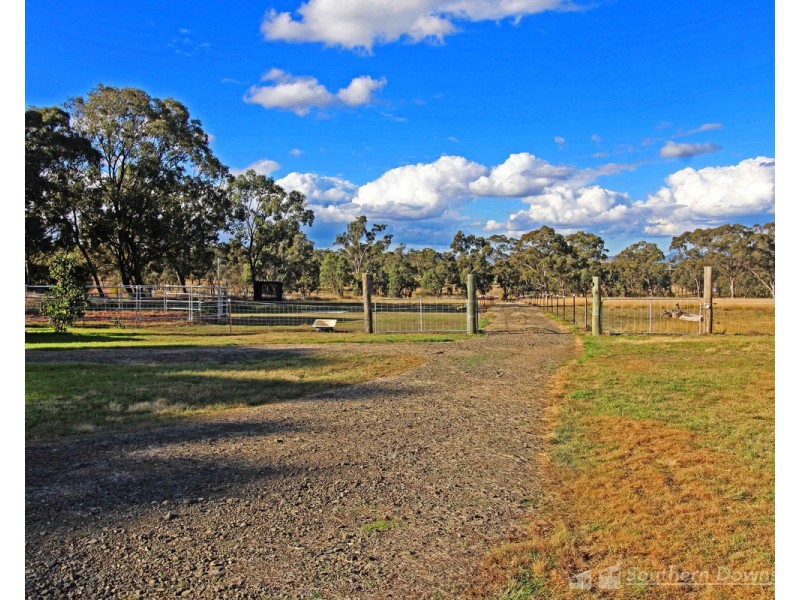 195 Kirklands Road, Deuchar QLD 4362