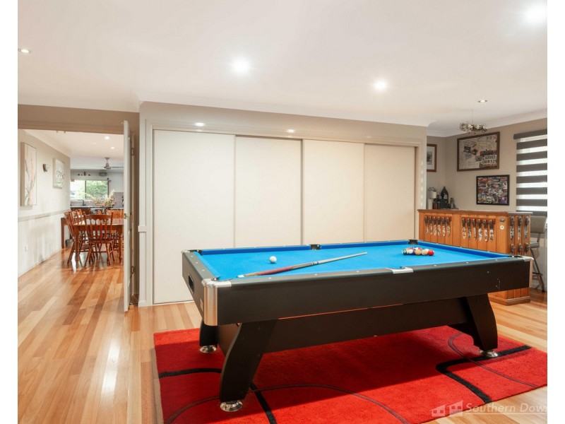 14 Charlie Doy Place, Rosehill QLD 4370