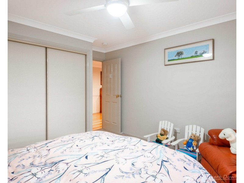 14 Charlie Doy Place, Rosehill QLD 4370