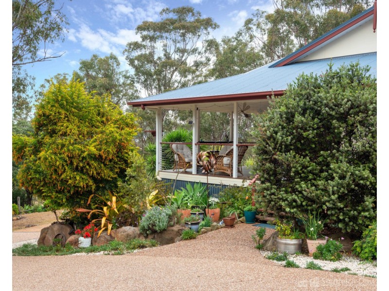 14 Charlie Doy Place, Rosehill QLD 4370
