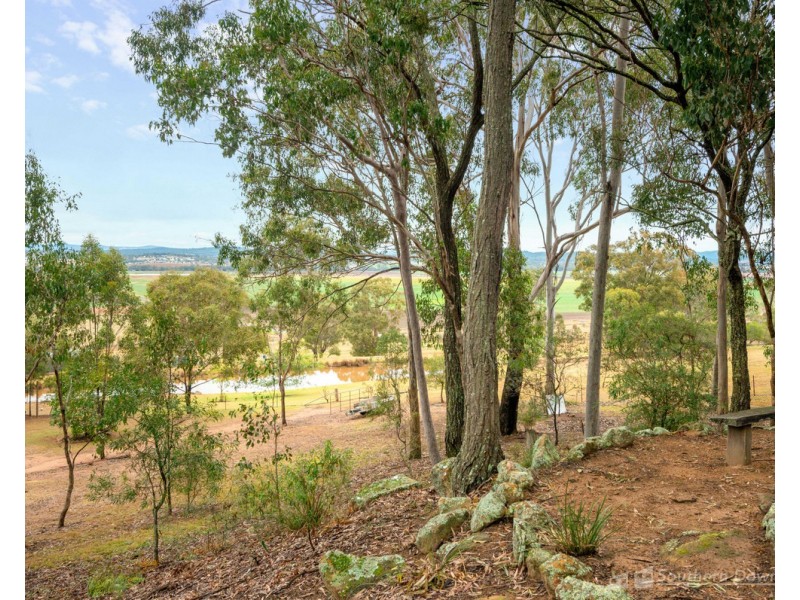 14 Charlie Doy Place, Rosehill QLD 4370