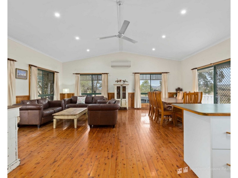 496 Forest Plain Road, Allora QLD 4362