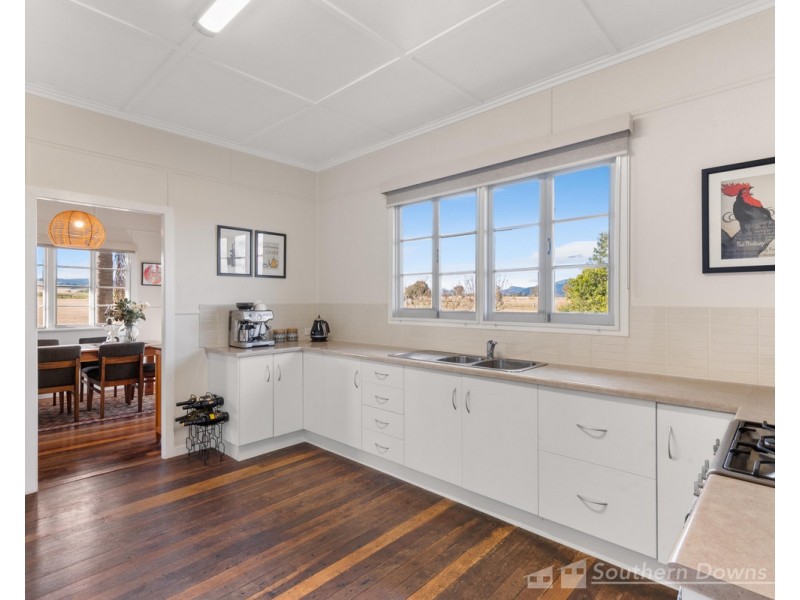 98 L Mauchs Road, Yangan QLD 4371