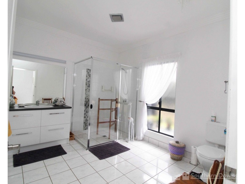 765 Dalrymple Creek Road, Ellinthorp QLD 4362