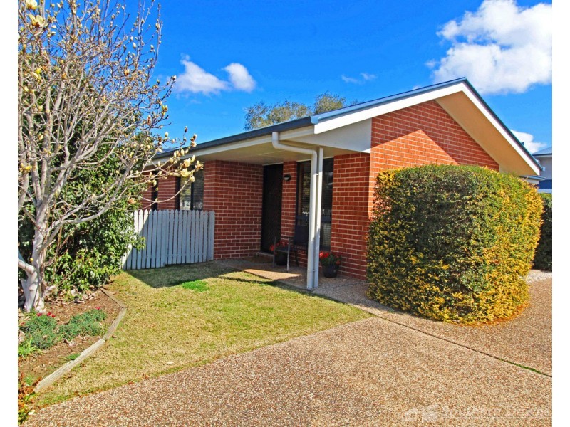 1/27A Myall Avenue, Warwick QLD 4370