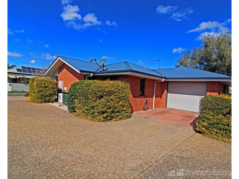1/27A Myall Avenue, Warwick QLD 4370
