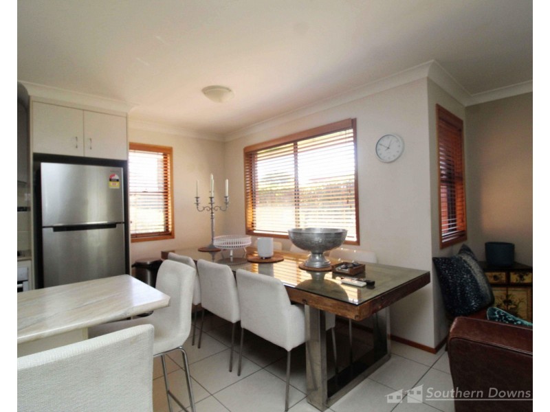 1/27A Myall Avenue, Warwick QLD 4370