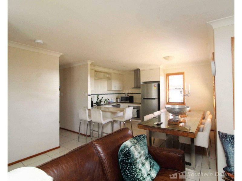 1/27A Myall Avenue, Warwick QLD 4370