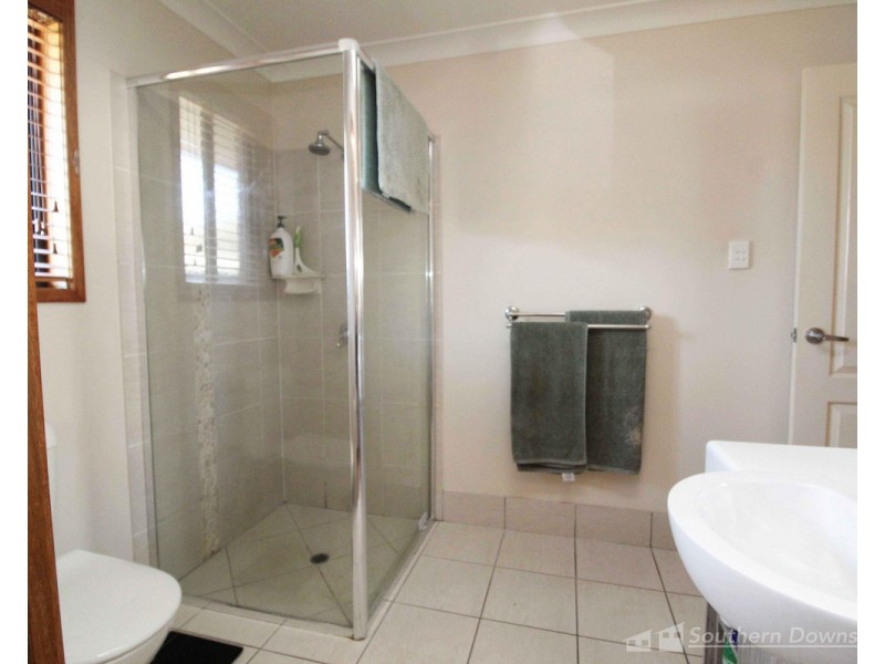 1/27A Myall Avenue, Warwick QLD 4370