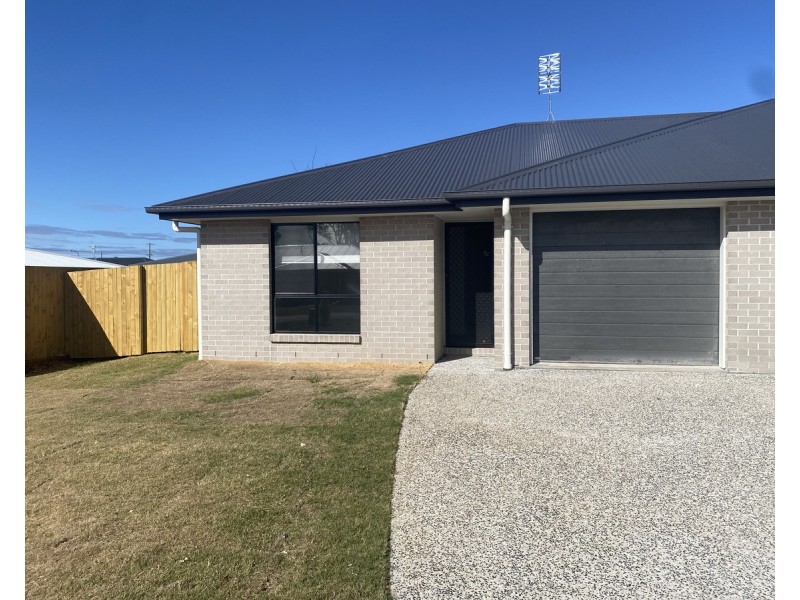 2/11 Meridian Drive, Warwick QLD 4370