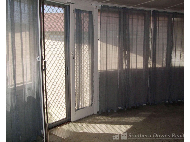 30 Wood Street, Warwick QLD 4370