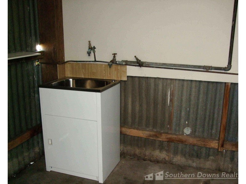 30 Wood Street, Warwick QLD 4370