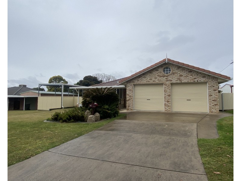 100 Weewondilla Road, Warwick QLD 4370
