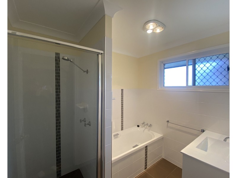 100 Weewondilla Road, Warwick QLD 4370