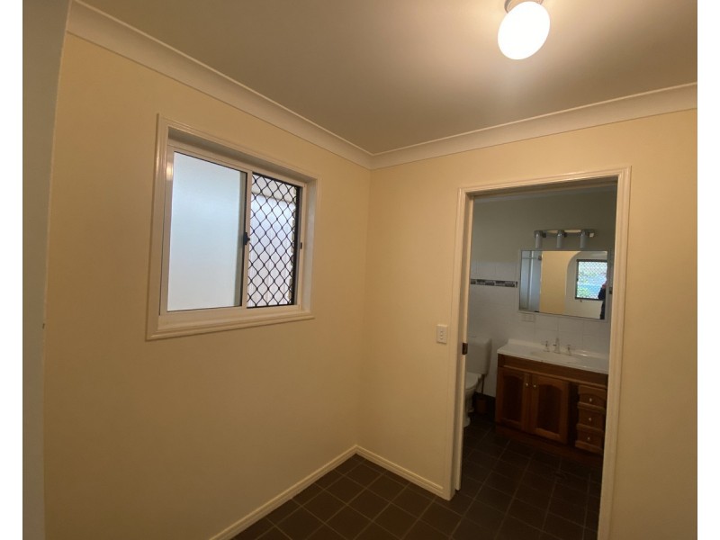 100 Weewondilla Road, Warwick QLD 4370