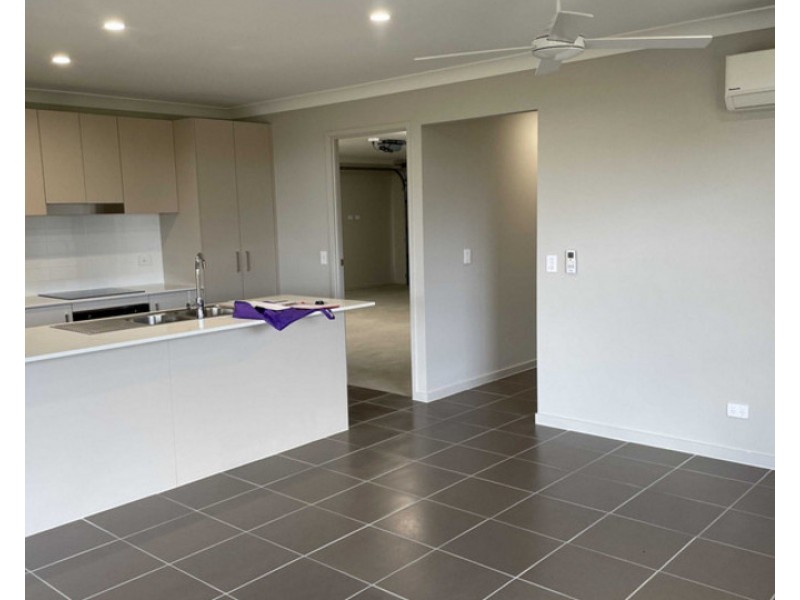 9 Compass Crt, Warwick QLD 4370