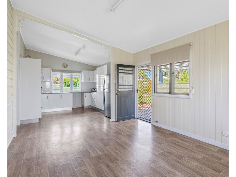 74 Wood Street, Warwick QLD 4370