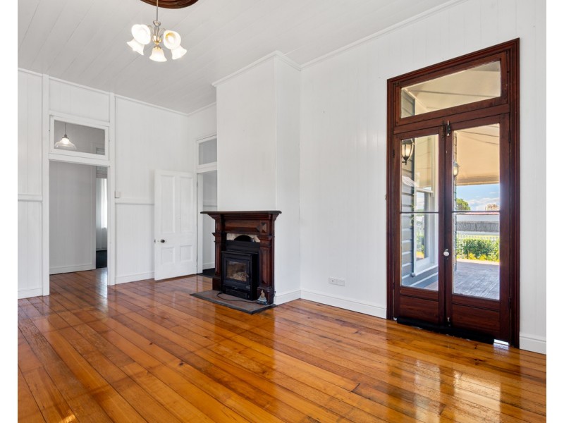 74 Wood Street, Warwick QLD 4370