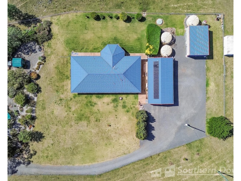 4 Browns Road, Dalveen QLD 4374