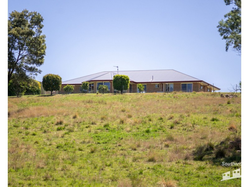 4 Browns Road, Dalveen QLD 4374