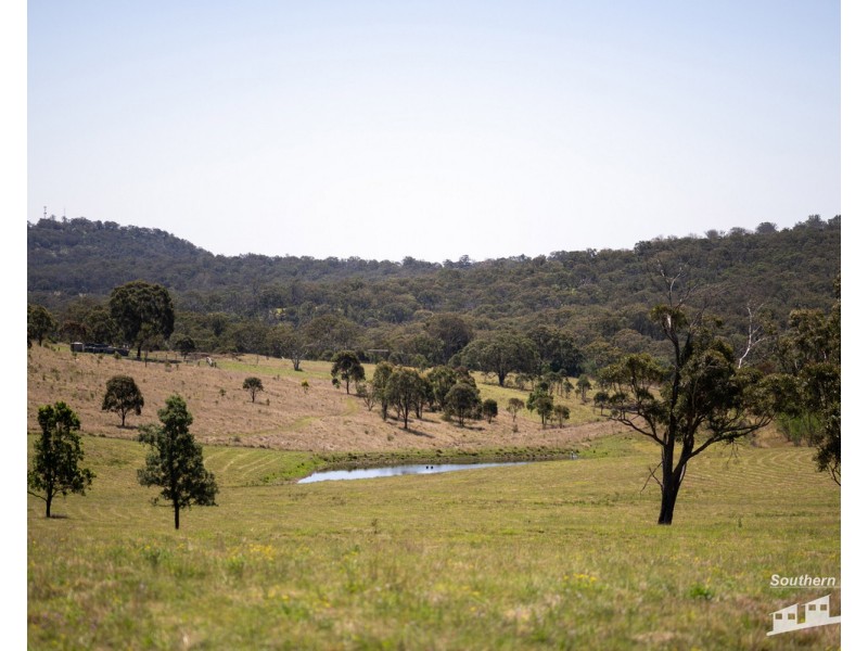 4 Browns Road, Dalveen QLD 4374