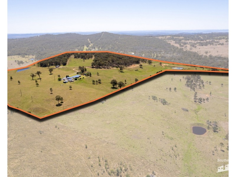4 Browns Road, Dalveen QLD 4374