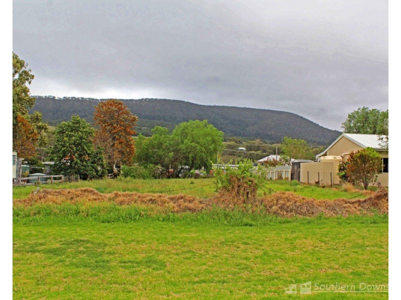 9 Edmund Street, Mount Colliery QLD 4370