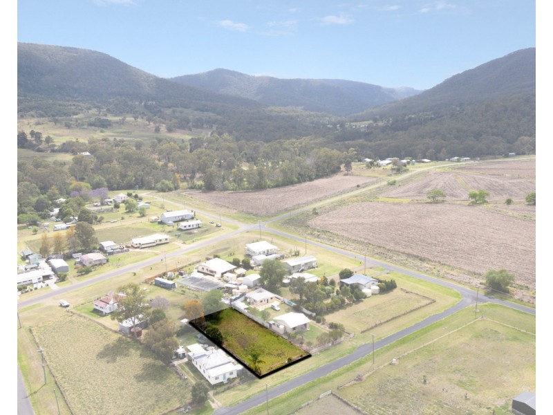 9 Edmund Street, Mount Colliery QLD 4370