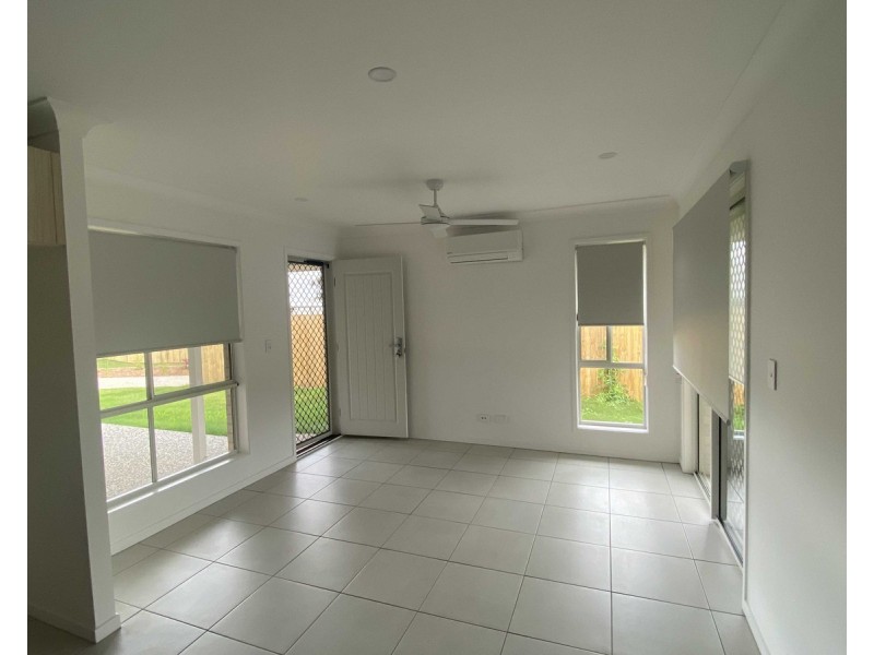 2/17 Compass Crt, Warwick QLD 4370